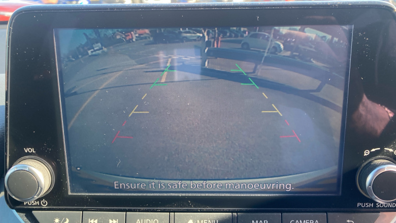 Nissan Juke 1.0 DiG-T 114 N-Connecta 5dr Petrol Hatchback